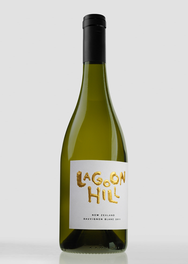 Watson and company lagoon hill bottle 1600 0x0x799x1126 q85